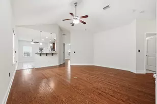 292 S Marsh Landing, Freeport, FL 32439 - Photo 6