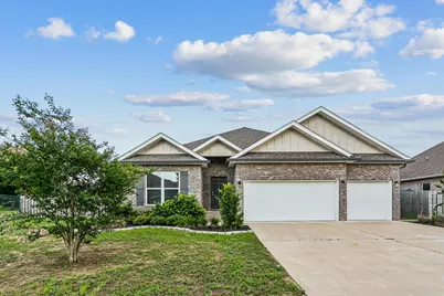 1129 Shoal River Drive, Crestview, FL 32539 - Photo 2