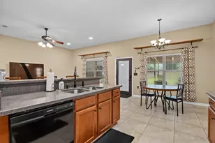 6107 Old Hickory Rd, Crestview, FL 32539 - Photo 14