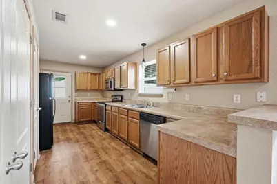 5530 Royal Street, Crestview, FL 32539 - Photo 6