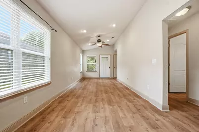 5530 Royal Street, Crestview, FL 32539 - Photo 18