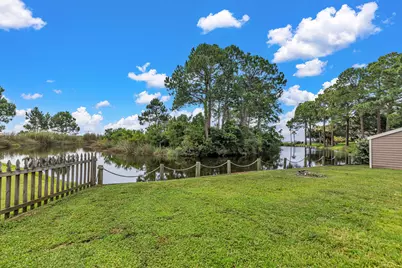 37 Country Club Road, Shalimar, FL 32579 - Photo 2