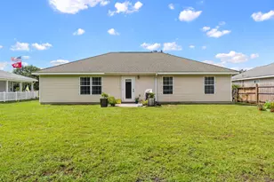 8270 Segura St, Navarre, FL 32566 - Photo 6