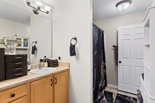 8270 Segura St, Navarre, FL 32566 - Photo 32