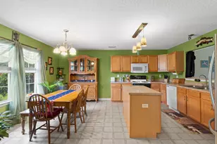8270 Segura St, Navarre, FL 32566 - Photo 8