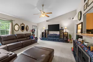 8270 Segura St, Navarre, FL 32566 - Photo 20