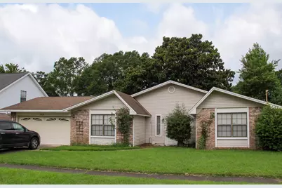 726 Dubois Drive, Fort Walton Beach, FL 32547 - Photo 2