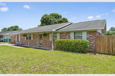 5 Lakeview Drive, Mary Esther, FL 32569 - Photo 4