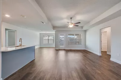 5839 Crestlake Drive, Crestview, FL 32536 - Photo 6