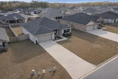 5839 Crestlake Drive, Crestview, FL 32536 - Photo 4
