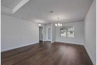 5839 Crestlake Drive, Crestview, FL 32536 - Photo 8