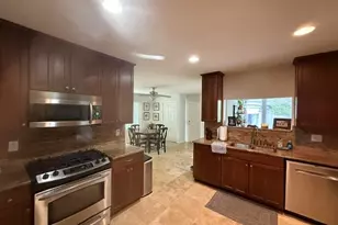 103 E Capri Cove, Niceville, FL 32578 - Photo 12