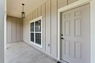 781 Bay Ave, Defuniak Springs, FL 32435 - Photo 4