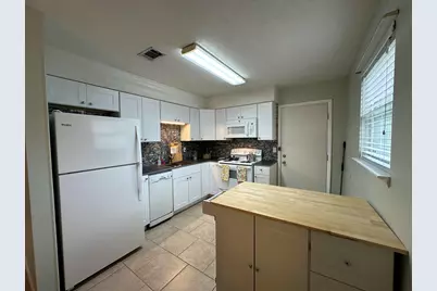532 Schneider Drive #B, Fort Walton Beach, FL 32547 - Photo 6