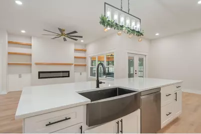 4572 Ashton Circle, Crestview, FL 32536 - Photo 8