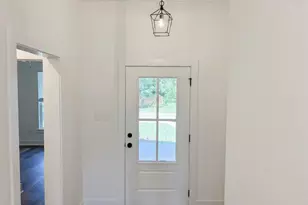 2975 Houston Pl Dr, Crestview, FL 32539 - Photo 2