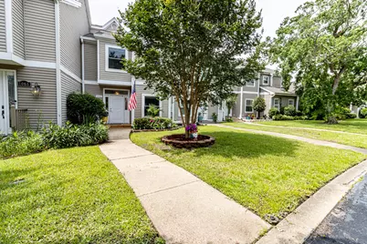 1062 Lionsgate Lane, Gulf Breeze, FL 32563 - Photo 2