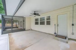 1732 Bayshore Dr, Niceville, FL 32578 - Photo 36