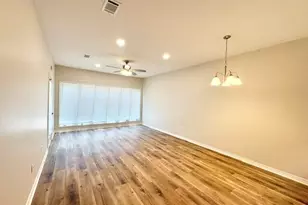1940 Bluewater Blvd, Niceville, FL 32578 - Photo 1