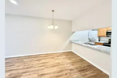 1940 Bluewater Boulevard #UNIT 17, Niceville, FL 32578 - Photo 6