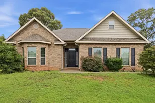 3561 Autumn Woods Dr, Crestview, FL 32539 - Photo 1