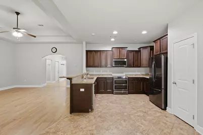 3561 Autumn Woods Drive, Crestview, FL 32539 - Photo 8