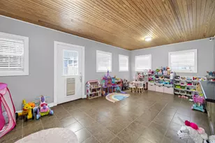 1068 Windmill Dr, Fort Walton Beach, FL 32547 - Photo 22