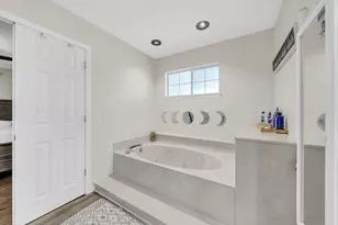 1068 Windmill Dr, Fort Walton Beach, FL 32547 - Photo 36