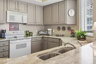 1050 E Hwy 98, Destin, FL 32541 - Photo 18