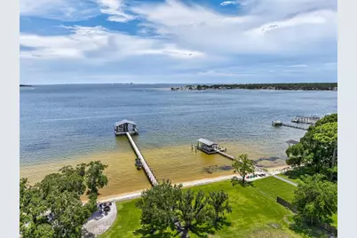 284 NE Beachview Drive, Fort Walton Beach, FL 32547 - Photo 54