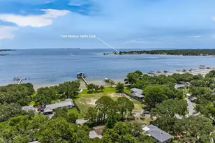 284 NE Beachview Dr, Fort Walton Beach, FL 32547 - Photo 44