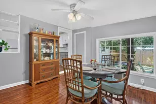 284 NE Beachview Dr, Fort Walton Beach, FL 32547 - Photo 30