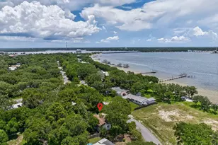284 NE Beachview Dr, Fort Walton Beach, FL 32547 - Photo 46