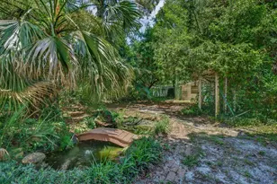 284 NE Beachview Dr, Fort Walton Beach, FL 32547 - Photo 34