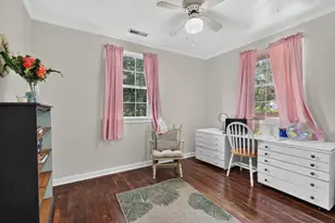 284 NE Beachview Dr, Fort Walton Beach, FL 32547 - Photo 20