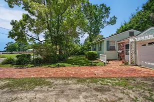 284 NE Beachview Dr, Fort Walton Beach, FL 32547 - Photo 40