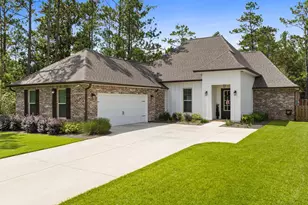 518 E Tweet St, Freeport, FL 32439 - Photo 1
