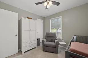 2501 Sunset Dr, Crestview, FL 32536 - Photo 16