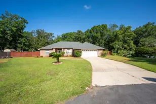 6900 Calle De Caballero, Navarre, FL 32566 - Photo 14