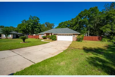 6900 Calle De Caballero, Navarre, FL 32566 - Photo 16