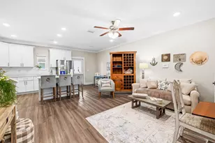 406 Date Palm Ln, Freeport, FL 32439 - Photo 20