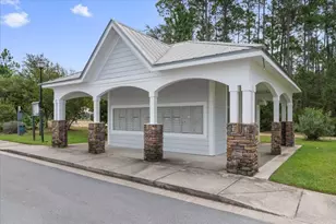 406 Date Palm Ln, Freeport, FL 32439 - Photo 12