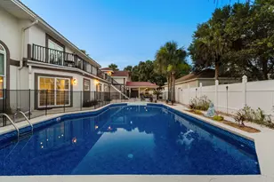 9526 Monaco Cir, Navarre, FL 32566 - Photo 80