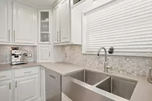 9526 Monaco Cir, Navarre, FL 32566 - Photo 18