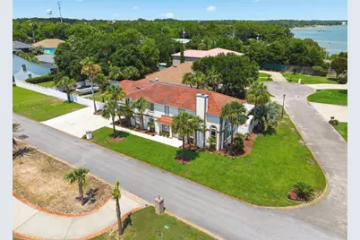 9526 Monaco Circle, Navarre, FL 32566 - Photo 6