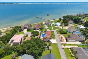 9526 Monaco Cir, Navarre, FL 32566 - Photo 68