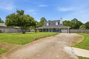 2216 Calle De Pizzaro, Navarre, FL 32566 - Photo 2