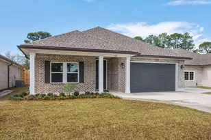 69 Owen St, Niceville, FL 32578 - Photo 1