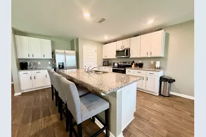 5560 Guinevere Lane, Milton, FL 32583 - Photo 4