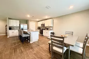 5560 Guinevere Ln, Milton, FL 32583 - Photo 12